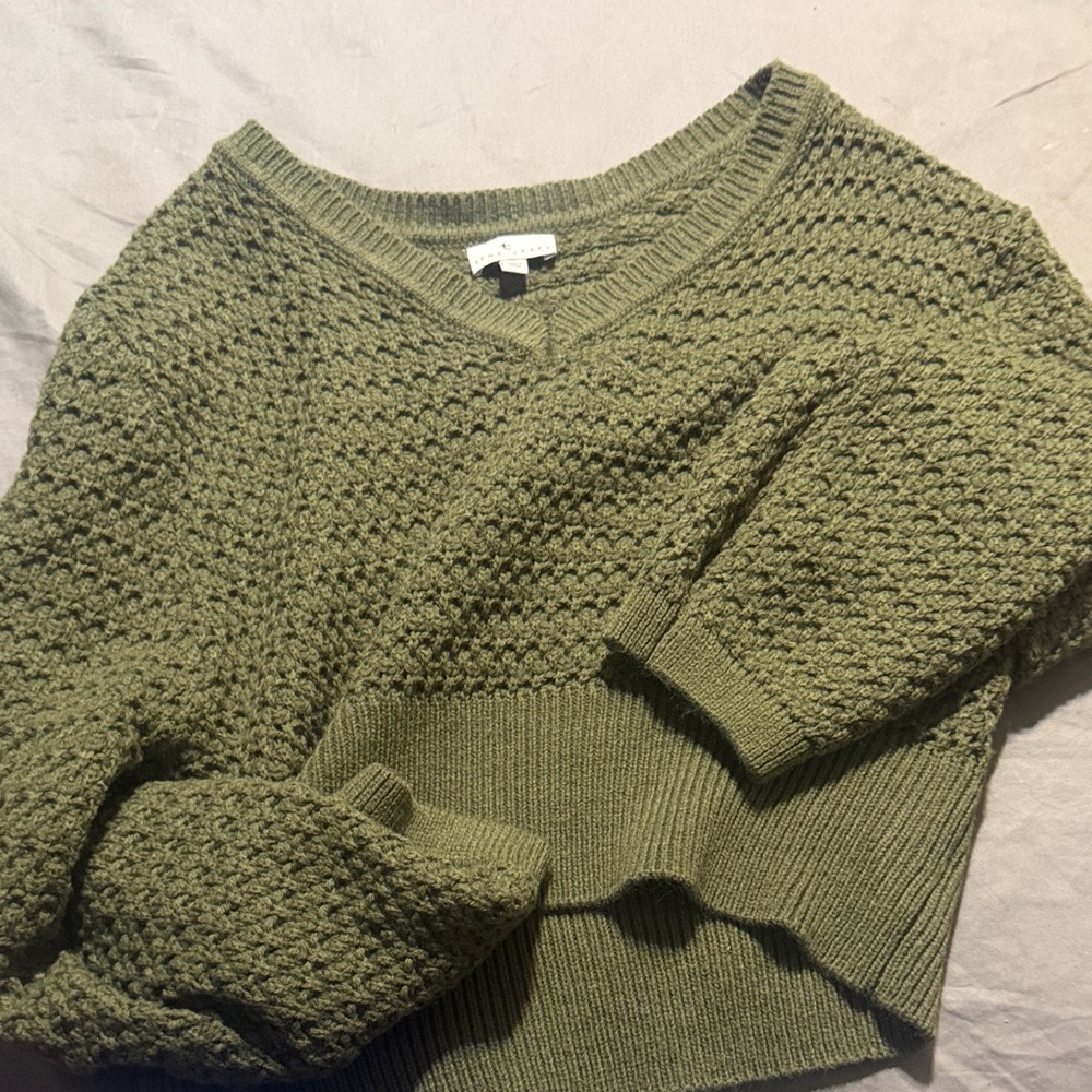 True Craft Sage V-Neck Sweater